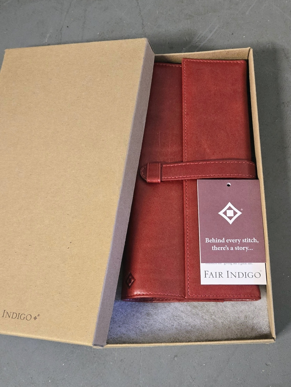 Fair Indigo Red Leather Card & Key Holder Wallet